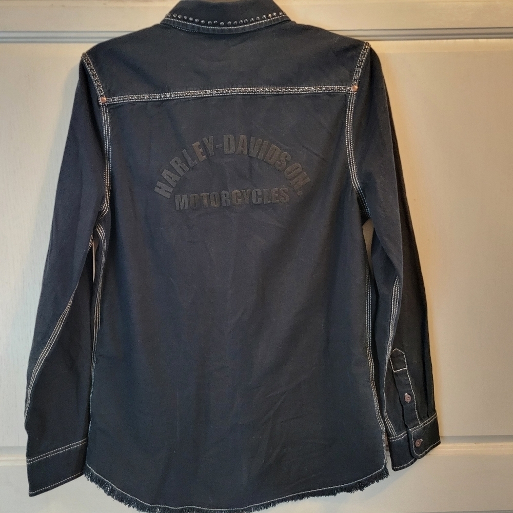 Harley Davidson Studded Raw Hem Long Sleeve Button Up Shirt - Picture 3 of 10